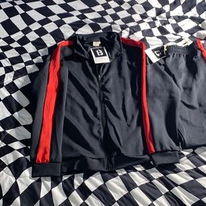 Men's Black and Red 2 pcs. Track Suit Sz. Large